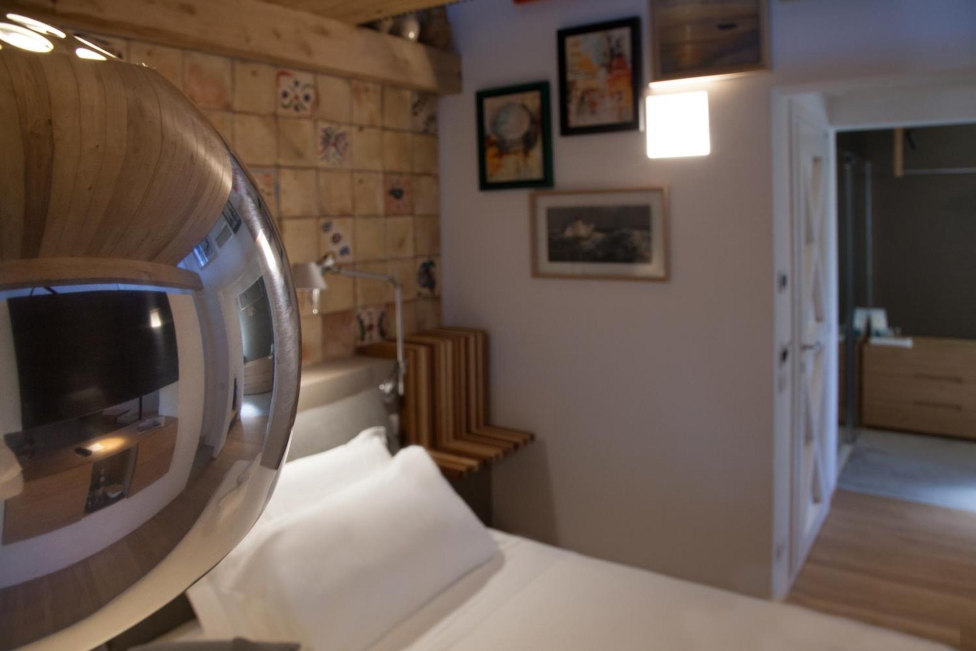 Praia Art Resort - Small Luxury Hotels Of The World (Adults Only) Le Castella  Luaran gambar