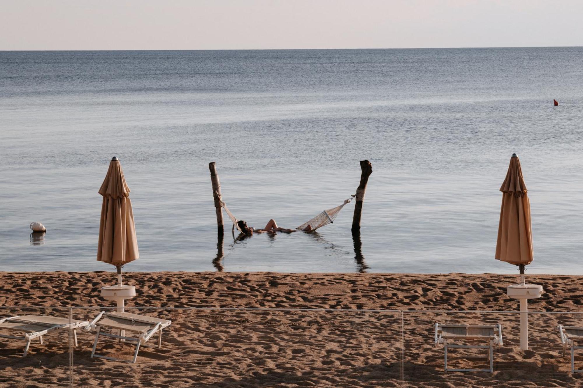 Praia Art Resort - Small Luxury Hotels Of The World (Adults Only) Le Castella  Luaran gambar